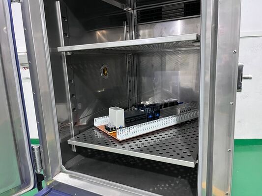 Miniaturowa komora klimatyczna do testów temperatury i wilgotności producenta Liyi
